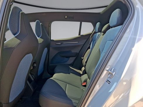 New 2025 Volvo EX30 Plus w/ Protection Package Premier AWD/4WD image 19