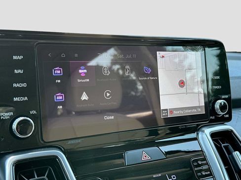 Used 2023 Kia Sorento SX Prestige w/ Panoramic Sunroof Package AWD/4WD image 15