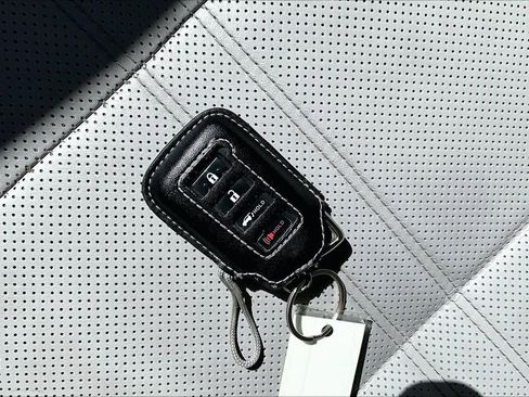 Used 2020 Lexus RX 450h AWD w/ Luxury Package image 15