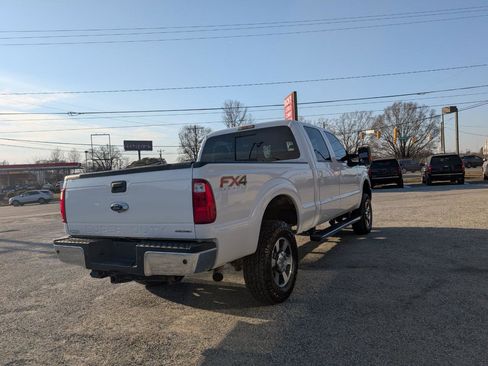 Used 2016 Ford F250 Lariat w/ Lariat Interior Package image 5