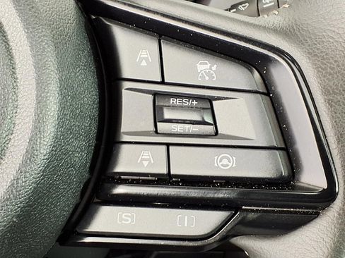 Used 2026 Subaru Forester Premium AWD/4WD image 18