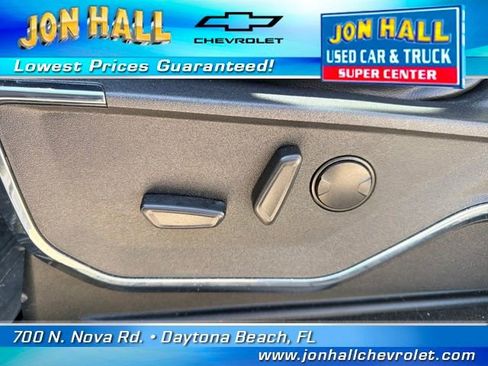 Used 2022 Ford F150 Lariat w/ Equipment Group 501A Mid image 19