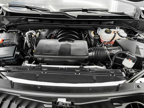 Used 2025 GMC Yukon Denali w/ Denali Reserve Package image 29