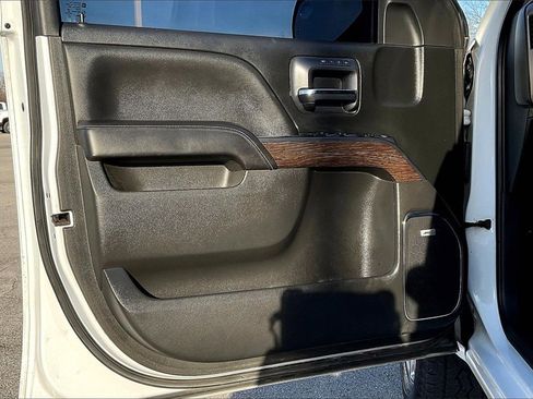 Used 2017 GMC Sierra 1500 Denali image 18