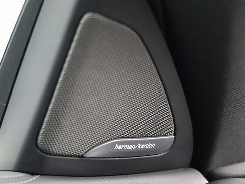 Used 2026 BMW X6 M60i image 43