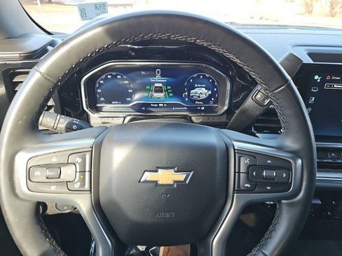 Used 2025 Chevrolet Silverado 1500 LT image 21