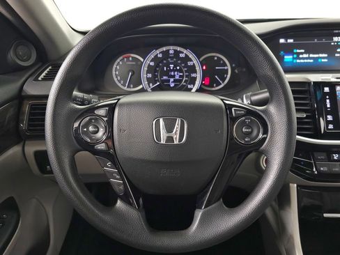 Used 2016 Honda Accord EX image 17