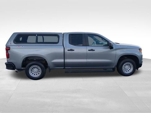 Used 2023 Chevrolet Silverado 1500 W/T w/ WT Value Package AWD/4WD image 7
