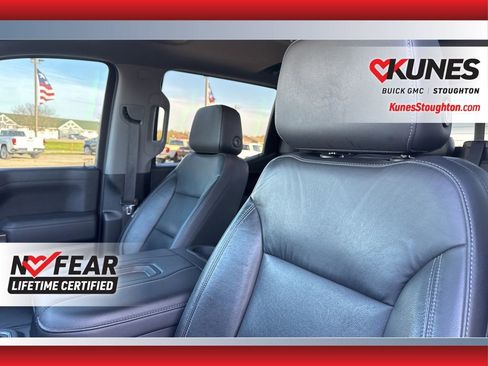 Used 2020 Chevrolet Silverado 1500 LT Trail Boss AWD/4WD image 27