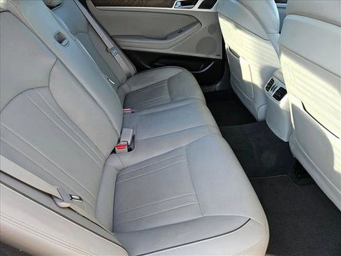 Used 2015 Hyundai Genesis 3.8 w/ Option Group 04 image 18