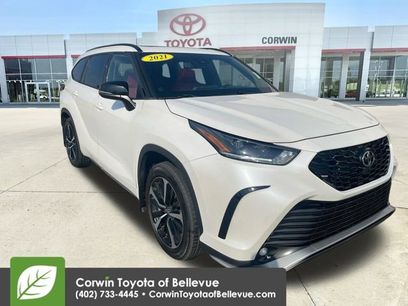 Used 2021 Toyota Highlander XSE