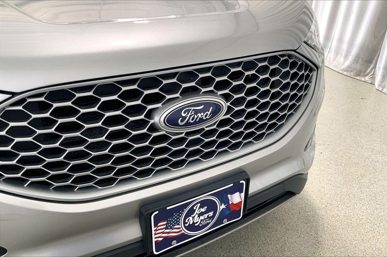 Used 2023 Ford Edge SEL w/ Convenience Package AWD/4WD image 7