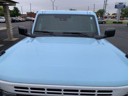Certified 2025 Ford Bronco Heritage Edition AWD/4WD image 10