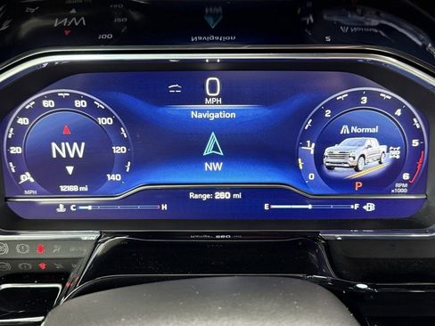 Used 2025 Chevrolet Silverado 1500 High Country w/ High Country Premium Package image 34