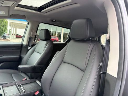 Certified 2026 Honda Odyssey EX-L image 14