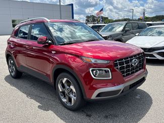 New 2025 Hyundai Venue Limited video 2