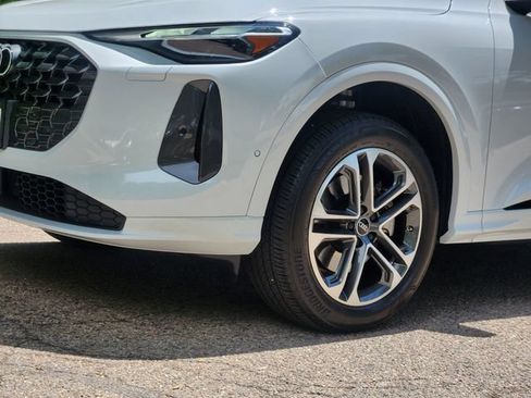 Used 2025 Audi Q5 Premium w/ Convenience Package AWD/4WD image 7