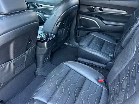 Used 2022 Kia Telluride SX w/ SX Prestige Package AWD/4WD image 14