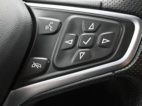 Used 2023 Chevrolet Equinox LT FWD image 26