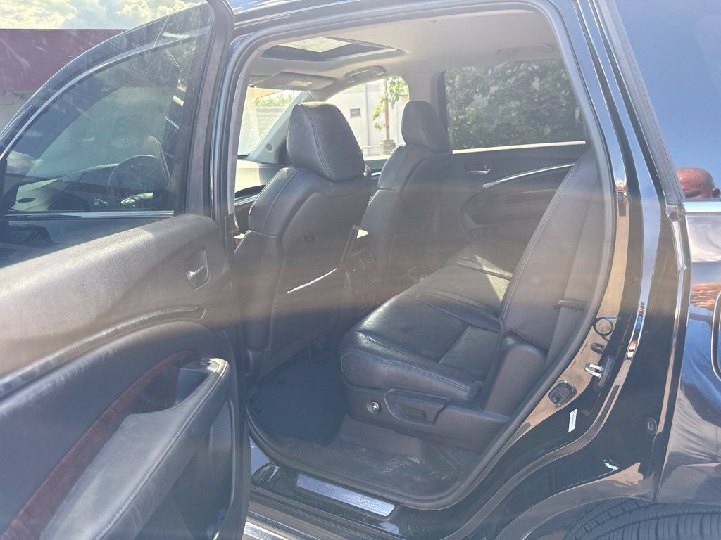 Used 2017 Acura MDX w/ Technology Package FWD image 24