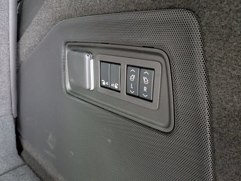 Certified 2025 Cadillac Escalade V w/ LPO, ONYX Package AWD/4WD image 15