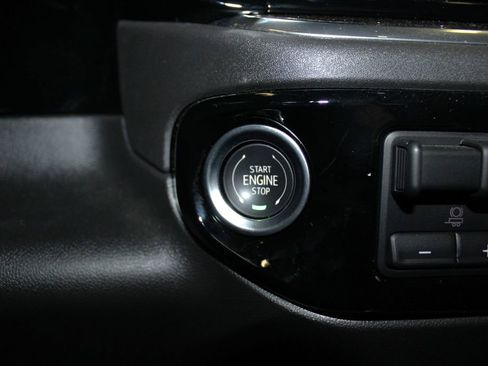 Used 2025 Chevrolet Silverado 1500 LT Trail Boss w/ Convenience Package II image 15