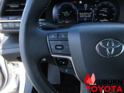 Certified 2024 Toyota Crown Limited image 12