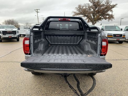 New 2025 GMC Canyon AT4 w/ Nightfall Edition image 34