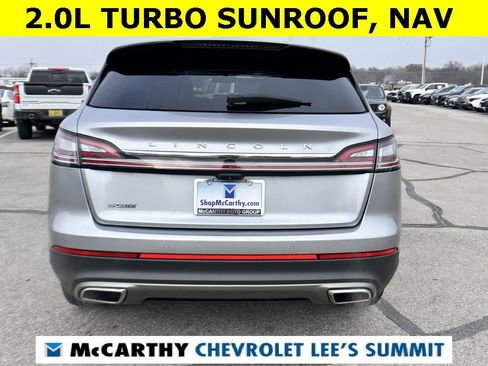 Used 2021 Lincoln Nautilus Reserve image 13