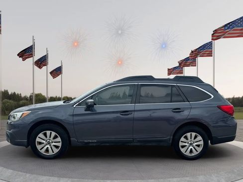 Used 2016 Subaru Outback 2.5i Premium AWD/4WD image 8