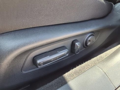 Used 2023 Honda Accord Sport image 17