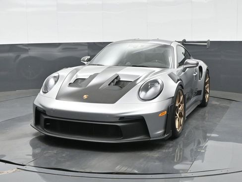 Certified 2024 Porsche 911 GT3 RS RWD image 12