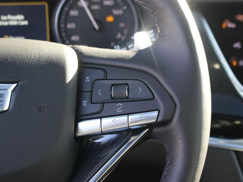 Used 2024 Cadillac XT6 Sport w/ LPO, Onyx Lite Package image 21