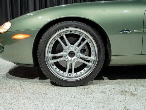 Used 1999 Jaguar XK8 Convertible RWD image 8
