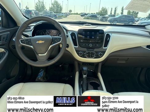 Used 2024 Chevrolet Malibu LT FWD image 19