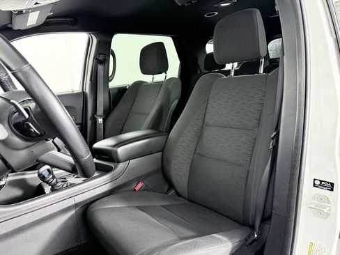 Used 2023 Dodge Durango GT image 11