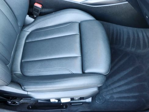 Used 2019 BMW 330i Sedan image 22