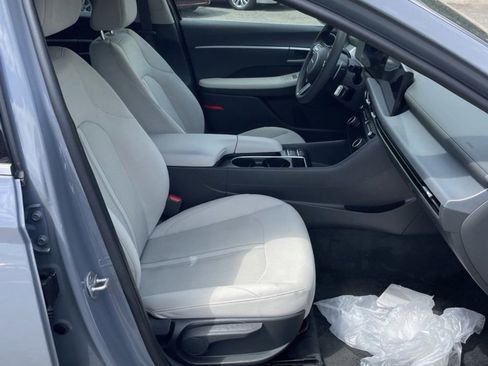 Used 2025 Hyundai Sonata SEL image 18