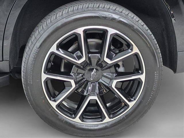 Used 2025 Chevrolet Tahoe RST w/ Comfort Package RWD image 24