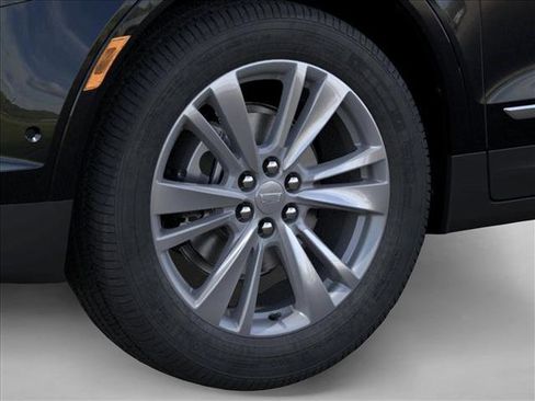 New 2026 Cadillac XT5 Premium Luxury w/ Driver Assist Package FWD image 9