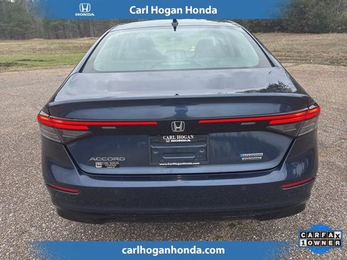 Used 2025 Honda Accord Touring image 8