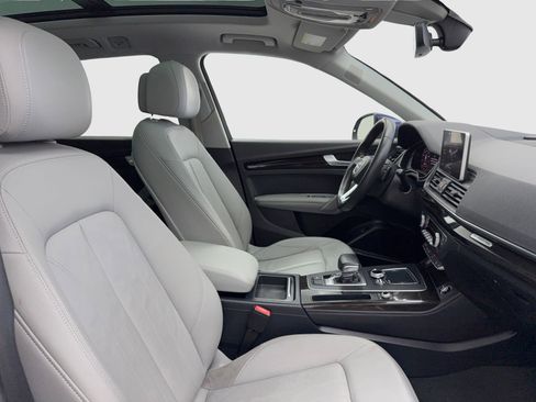 Used 2018 Audi Q5 Prestige w/ Prestige Package AWD/4WD image 43