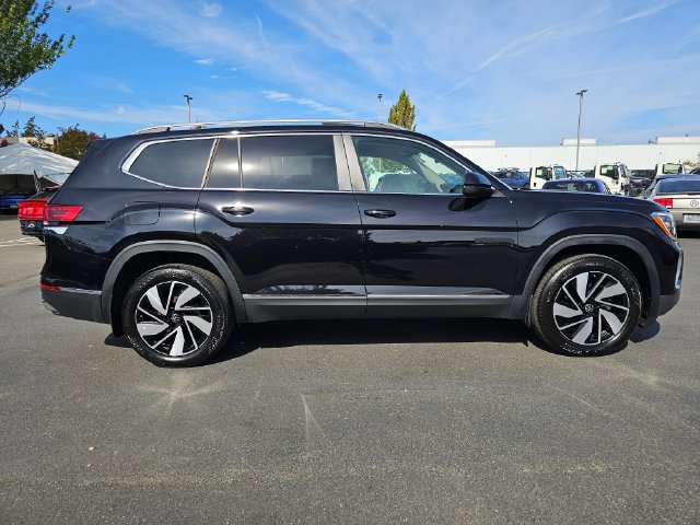 Used 2024 Volkswagen Atlas SEL AWD/4WD image 7