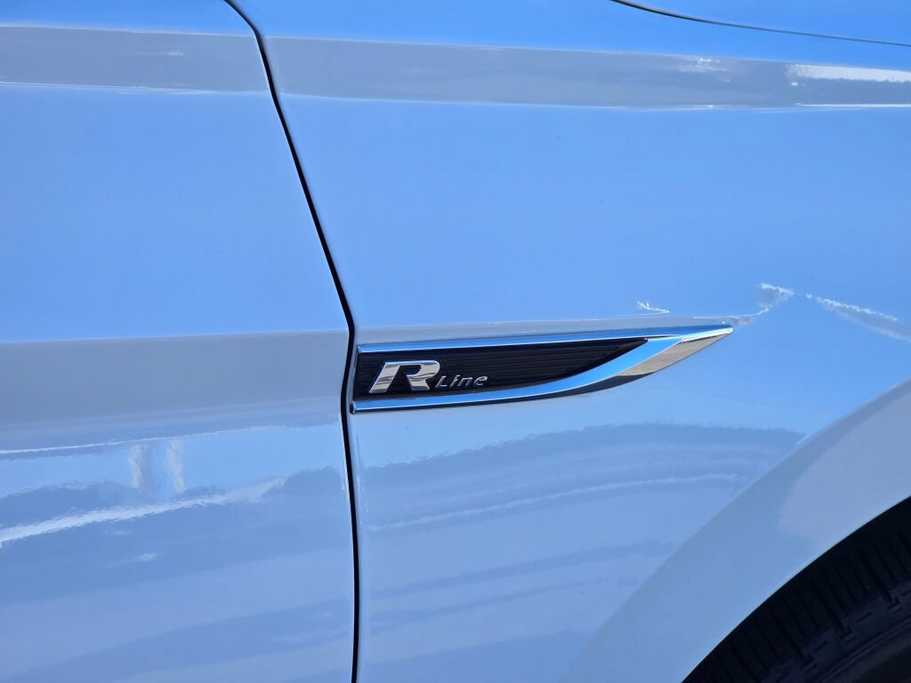 Used 2019 Volkswagen Jetta R-Line FWD image 13