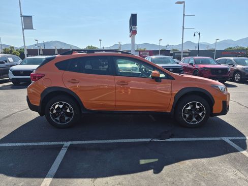 Used 2020 Subaru Crosstrek 2.0i Premium w/ Popular Package #2 AWD/4WD image 2