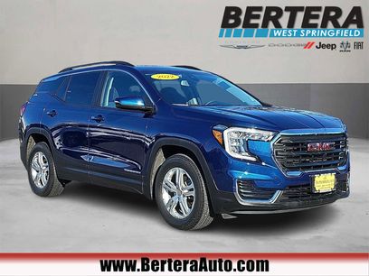 Used 2022 GMC Terrain SLE w/ Driver Convenience Package