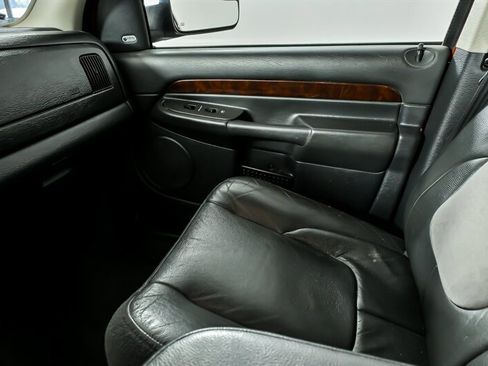 Used 2003 Dodge Ram 3500 Truck ST image 30