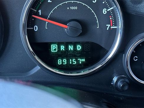 Used 2015 Jeep Wrangler Unlimited Sahara image 26