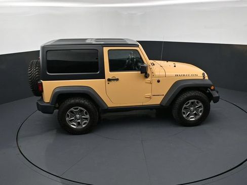 Used 2013 Jeep Wrangler Rubicon w/ PWR Convenience Group AWD/4WD image 18