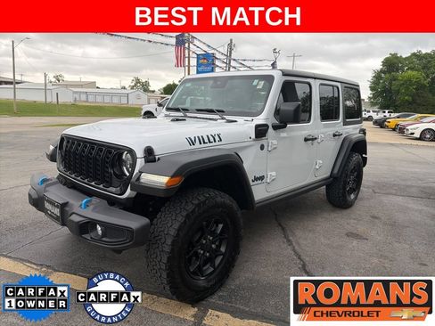 Used 2024 Jeep Wrangler Unlimited AWD/4WD image 7